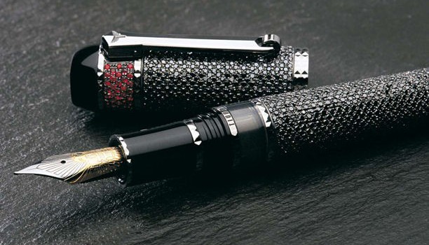 Fulgor Nocturnus : Le stylo le plus cher du monde