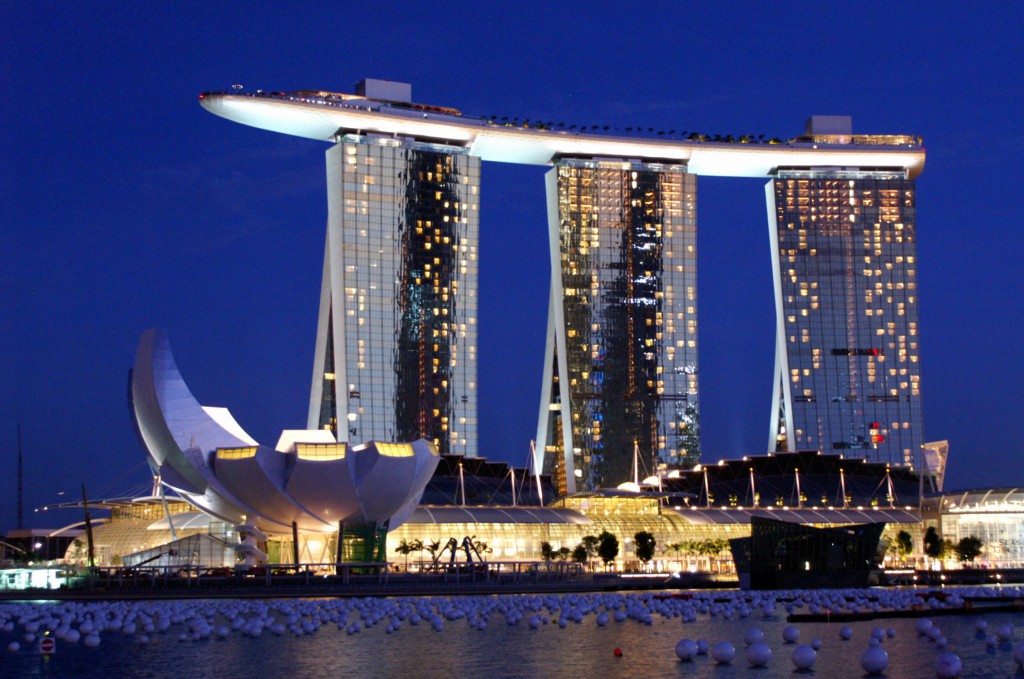 Marina Bay Sands à Singapour : La piscine la plus haute du monde