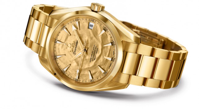 Omega Seamaster Aqua Terra en or : Une pièce unique pour les 50 ans de Goldfinger