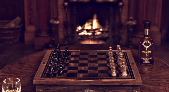Holland & Holland : Une collaboration avec The Dalmore pour un jeu d&rsquo;échecs